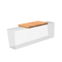 Flat-edge seats for retaining walls